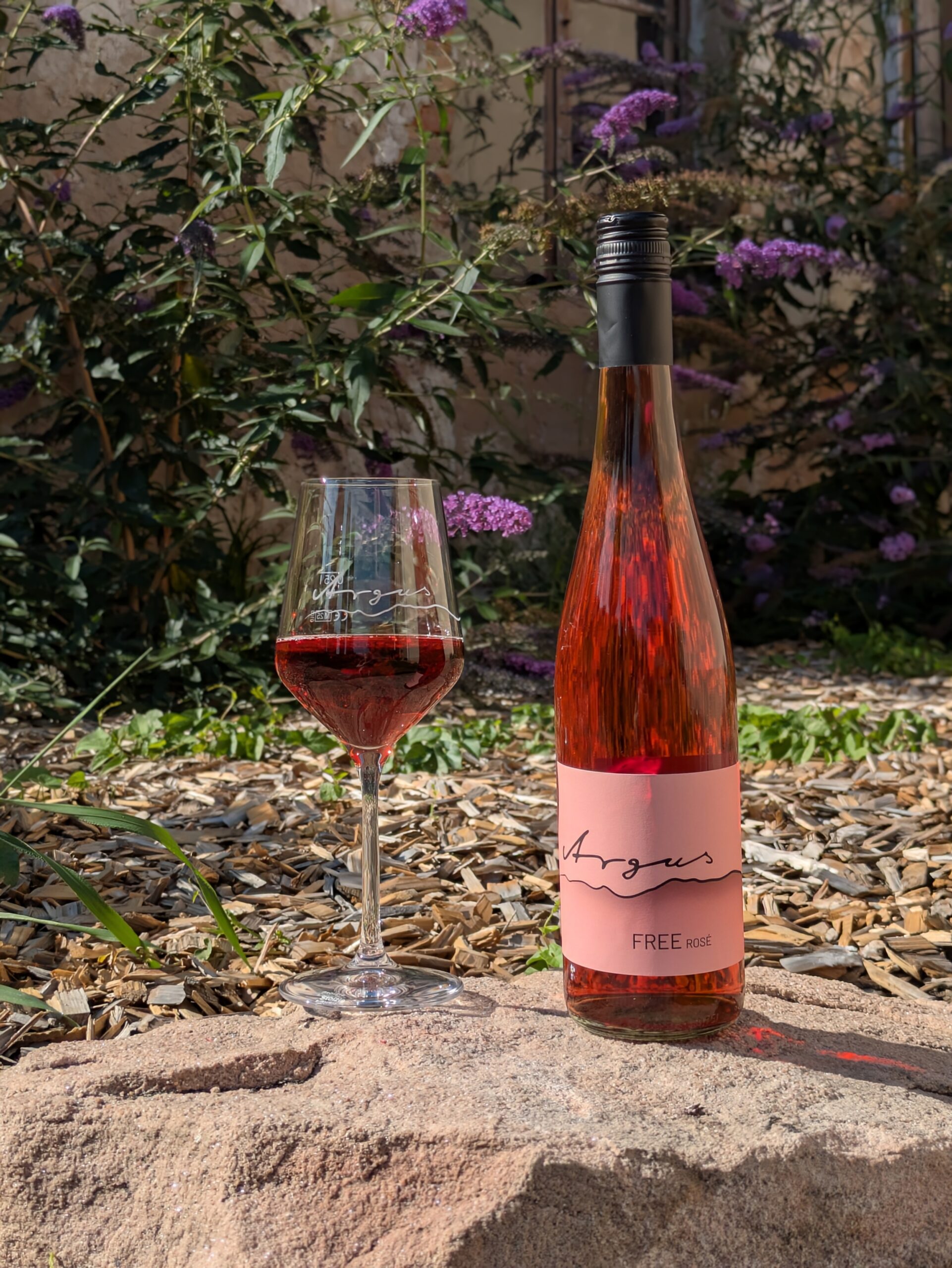 FREE Rosé – Bild 1